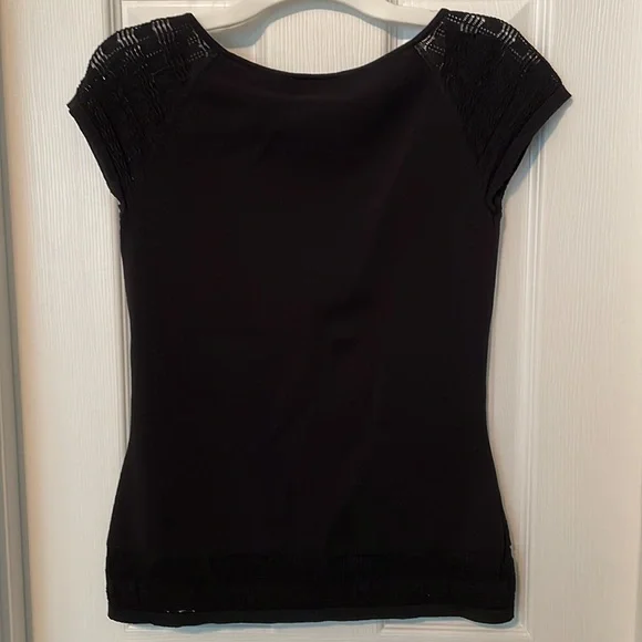 Ann Taylor LOFT black top - Picture 2 of 6